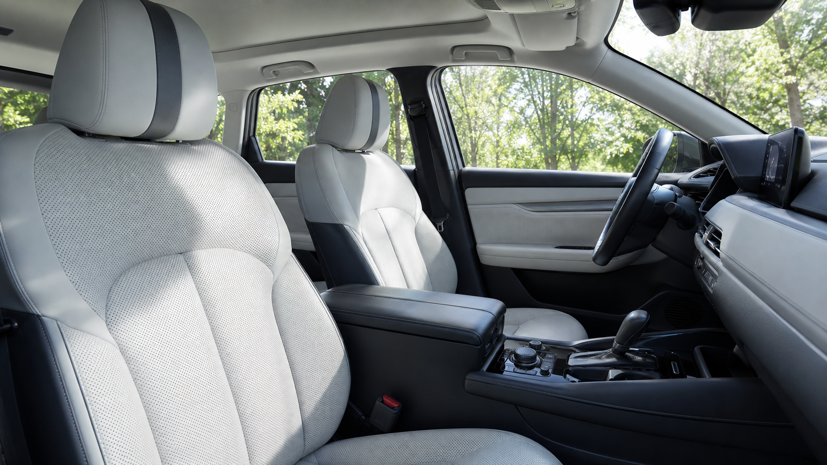 CX-30 25Lのシートベンチレーションをイメージした車内